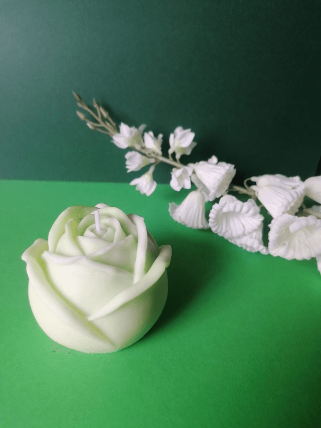 Bougie « Rosa »